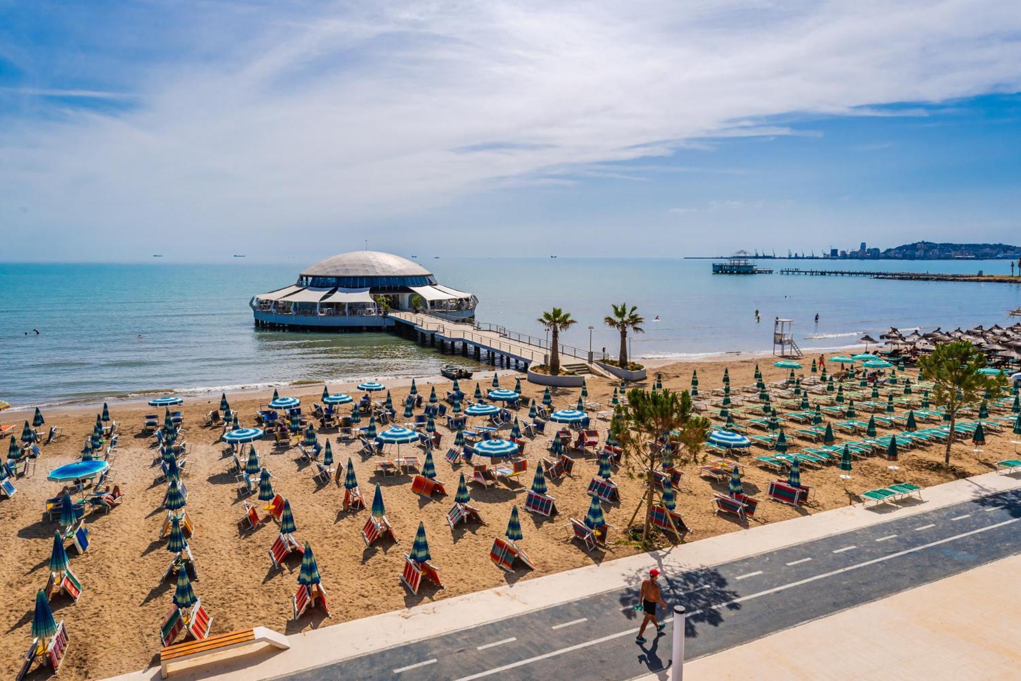 Sea View Apartments Eldo Durrës Quarto foto